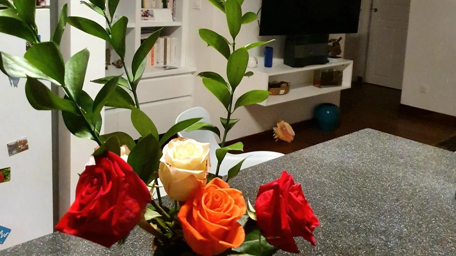 Rum i privatbostad Chambre Creole Et Sa Salle De Bain Chez Michelle La Desirade